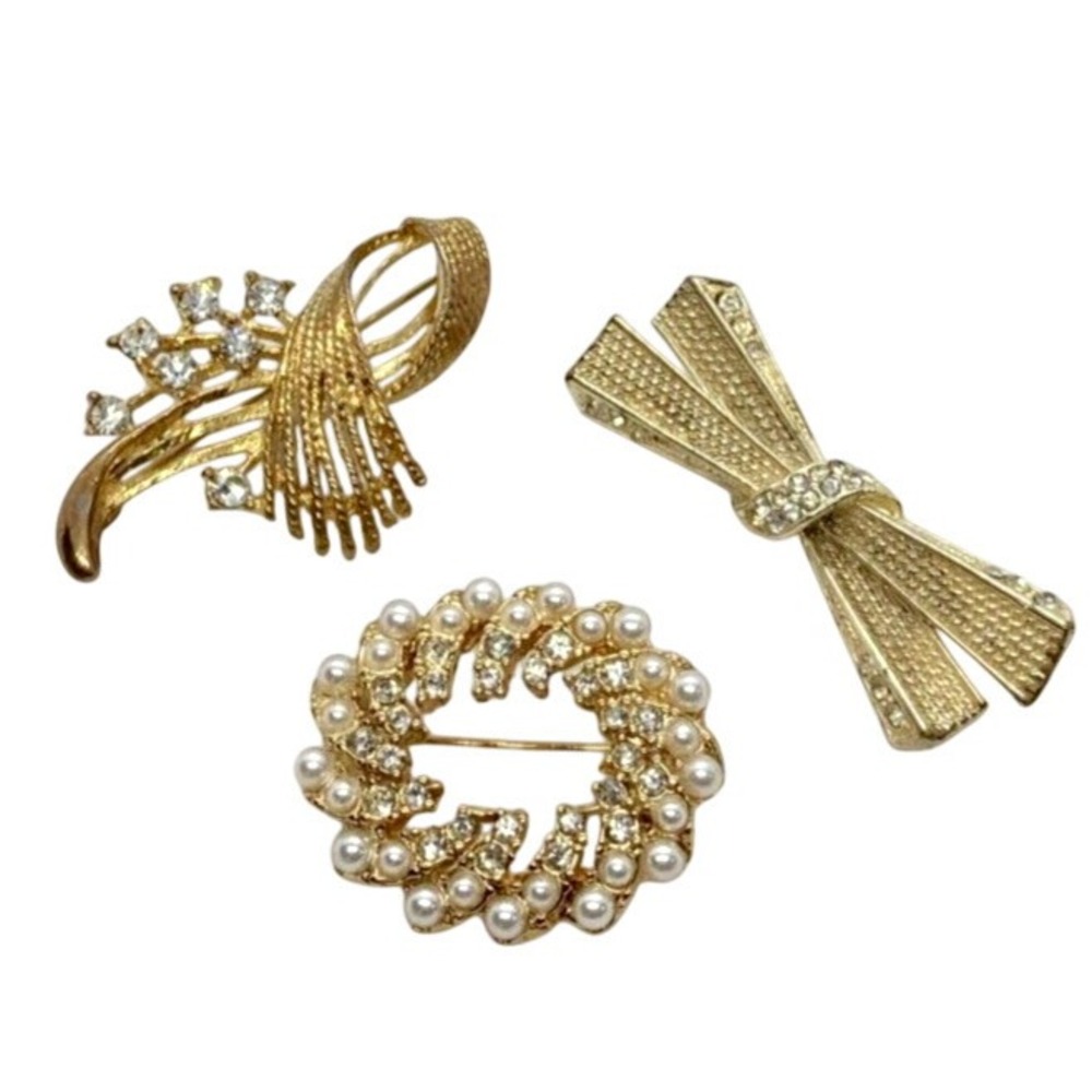 Vintage Lot of 3 Gold Tone Pin Brooch Clear Rhinestone Faux Pearl‎ Organic Shape